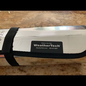 WEATHER TECH SUN SHEILD for JEEP GLADIATOR
